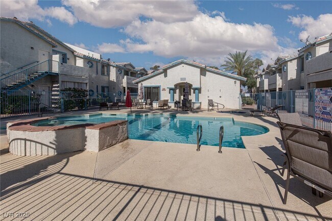 Building Photo - 4960 Harrison Dr