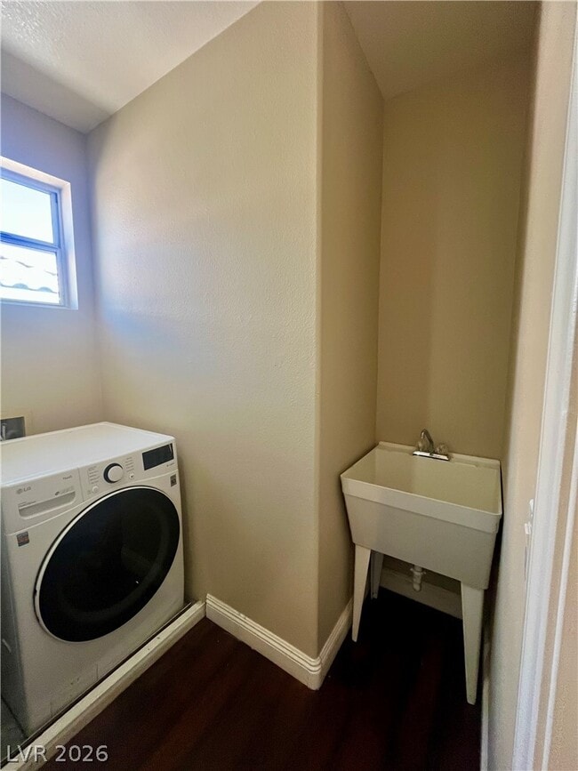 Building Photo - 1809 Snow Spring Ln