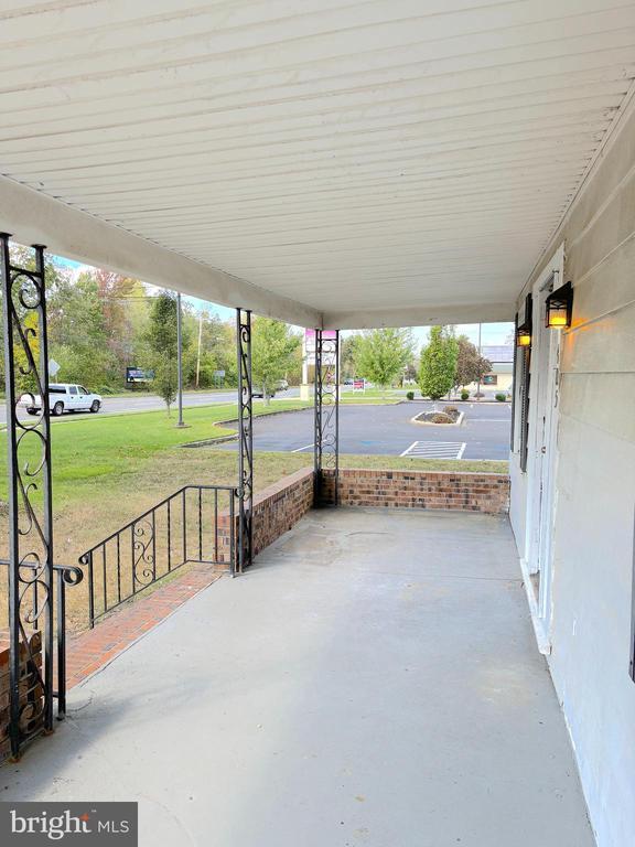 Building Photo - 405-383 S White Horse Pike