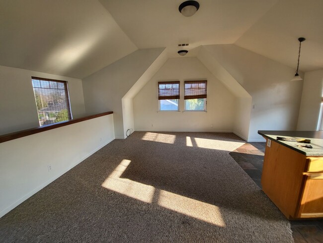 Building Photo - 2970 Janes Creek Dr