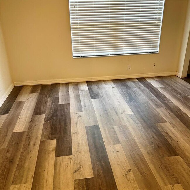 Building Photo - 2568 Hidden Cove Ln