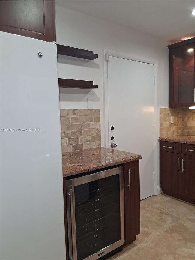Building Photo - 8325 SW 72nd Ave