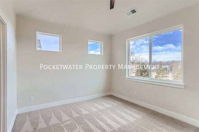 Building Photo - 1355 Baker St