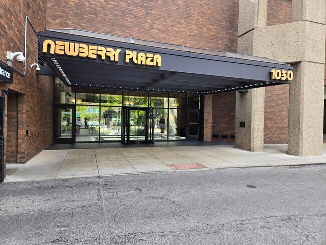 Primary Photo - 1030 N State St