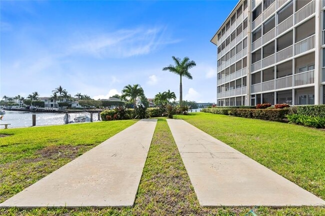 Building Photo - 400 N Federal Hwy