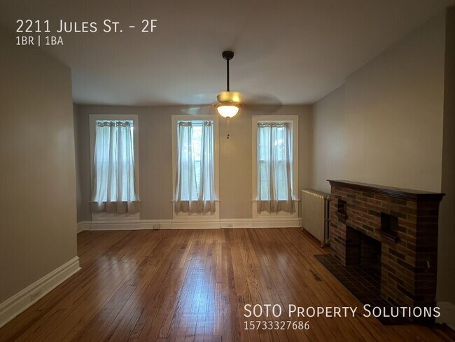 Building Photo - 2209-2211 Jules St