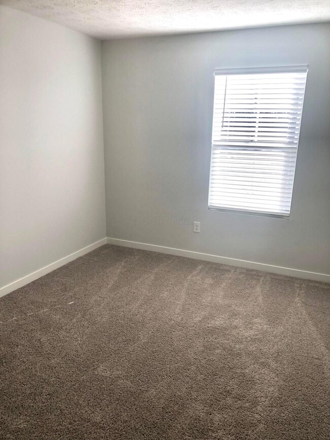 Building Photo - 6369 Bellmouth Rd