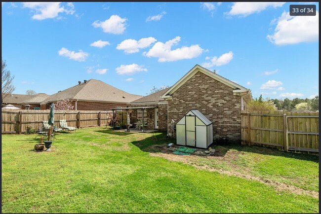 Building Photo - 3143 Enclave Ln