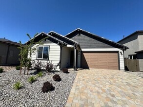 Building Photo - 4 BED | 2.5 BATH | SINGLE-STORY