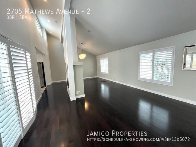 Building Photo - 2705 Mathews Ave