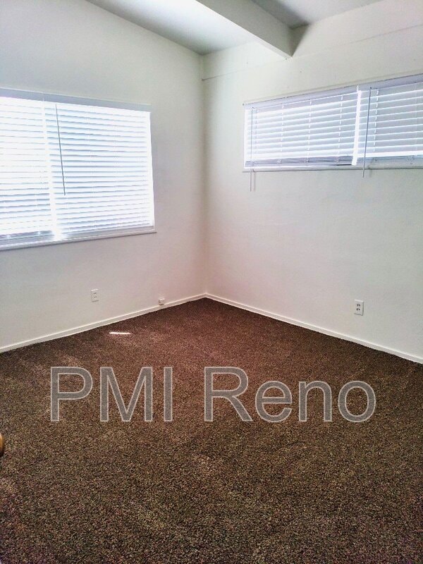 Building Photo - 13543 Mt Shasta St