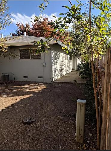 Building Photo - 6033 Rye Way