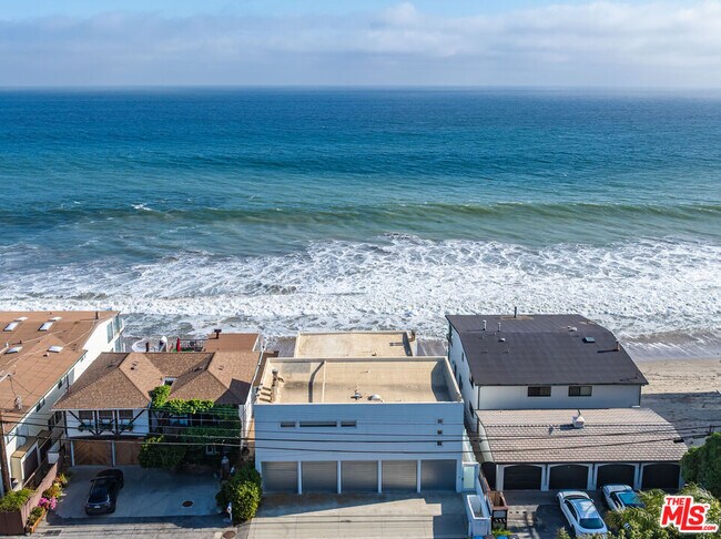 Building Photo - 25212 Malibu Rd