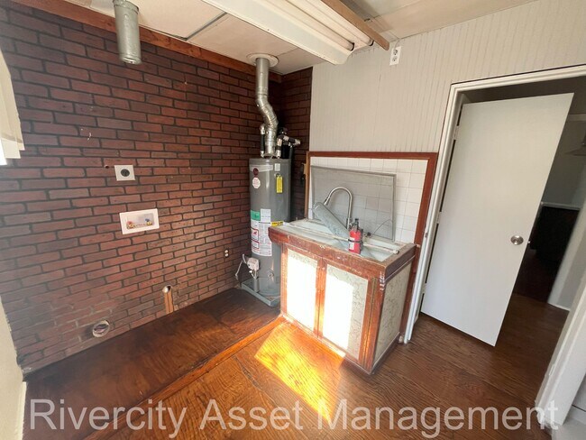 Building Photo - 4479 Raleigh Millington Rd