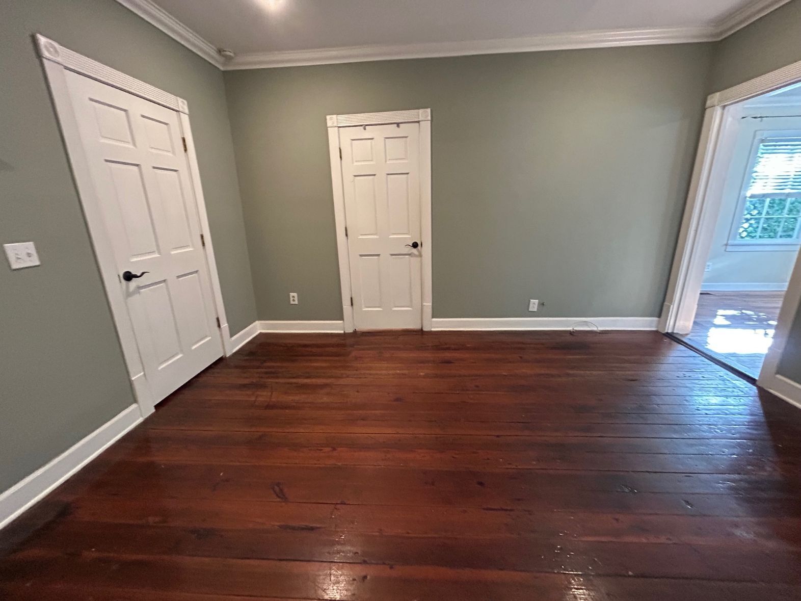 Building Photo - 13 Elizabeth St