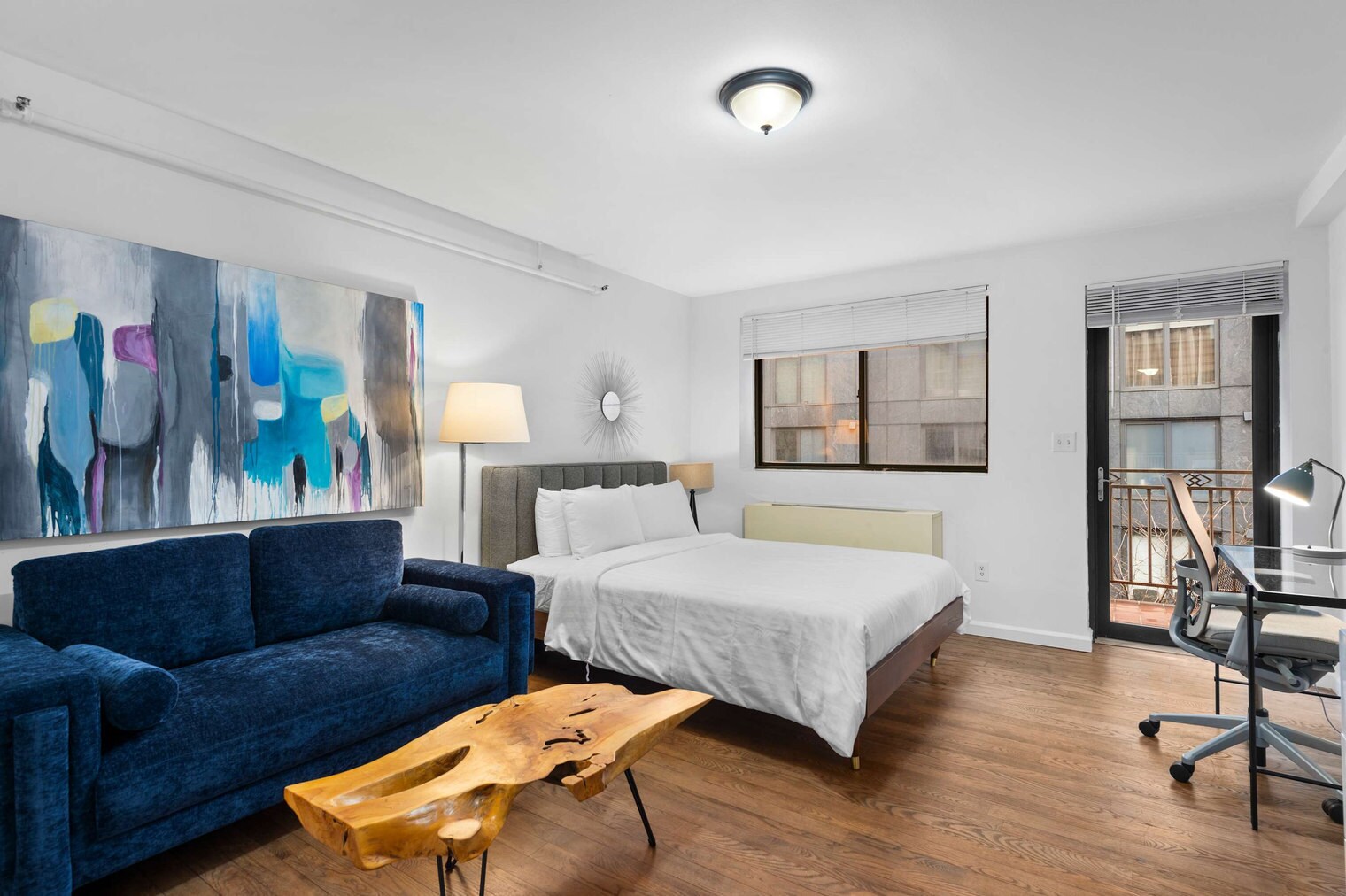 Building Photo - 140 W 19th St