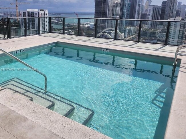 Building Photo - 1600 NE 1st Ave