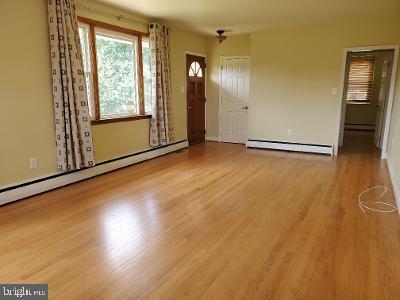 Building Photo - 326 Wellham Ave