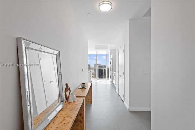 Building Photo - 888 Biscayne Blvd