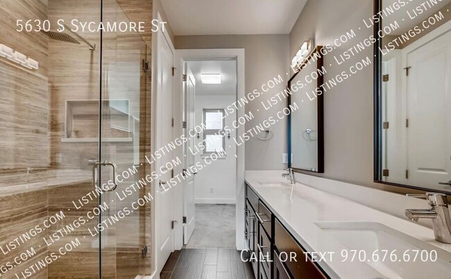 Building Photo - 5630 S Sycamore St