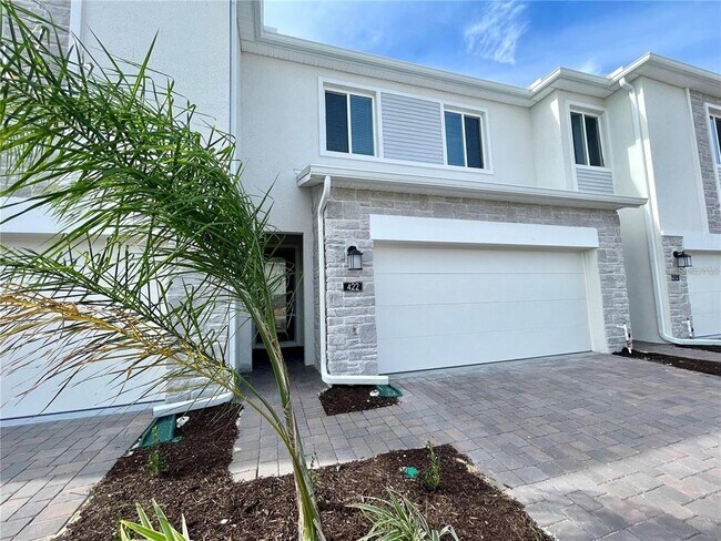 Building Photo - 422 Bogey Dr