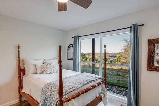 Building Photo - 3216 Poe Cove
