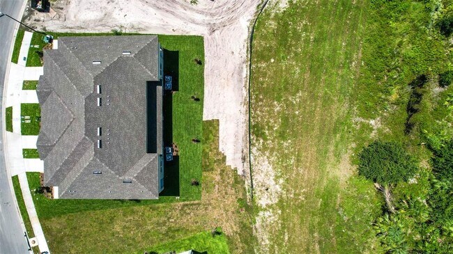 Building Photo - 11075 65th Ter E