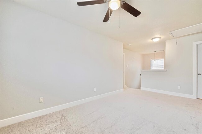 Building Photo - 5711 Silver Oak