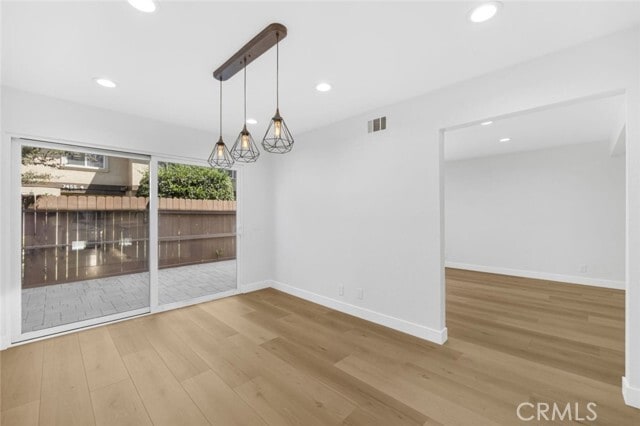 Building Photo - 7435 Shadyglade Ave