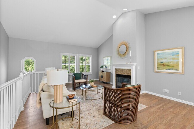 Building Photo - $3,350.00 - 2 Bedroom, 2.5 Bathroom Condo ...