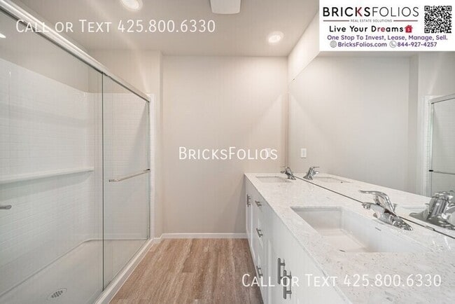 Building Photo - Corner lot For Rent in Port Orchard! Close to Military bases!