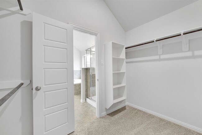 Building Photo - 2207 Villa Flora Ln
