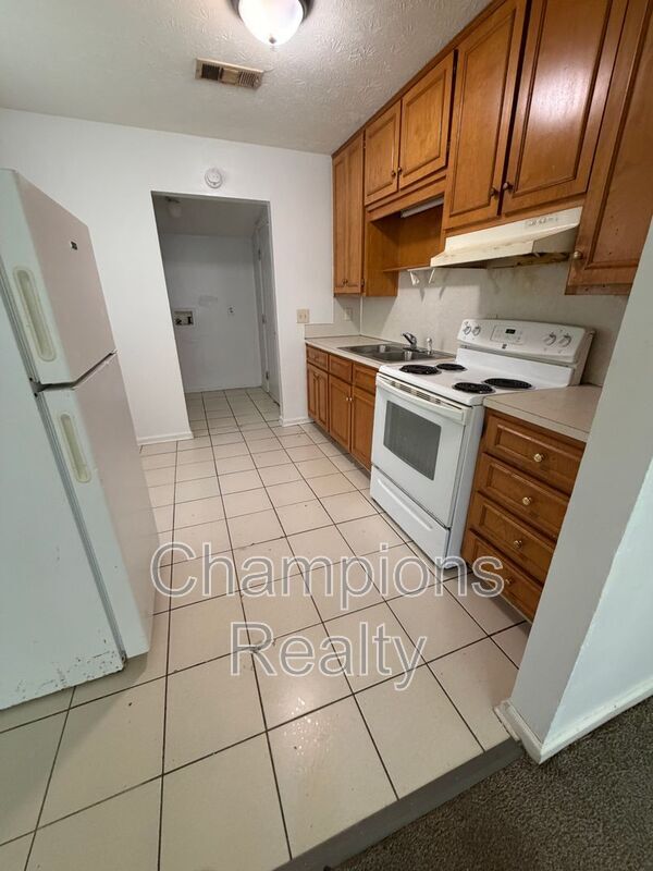 Building Photo - 1508 Bowie Ave