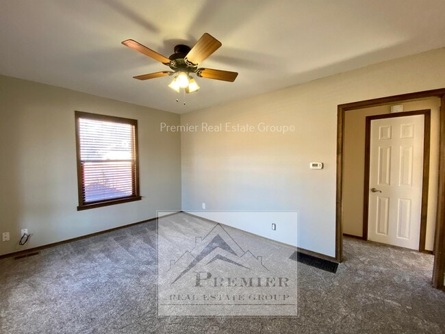 Building Photo - 1 Alsace Way