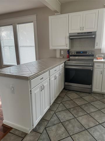 Building Photo - 1711 Wood Ave