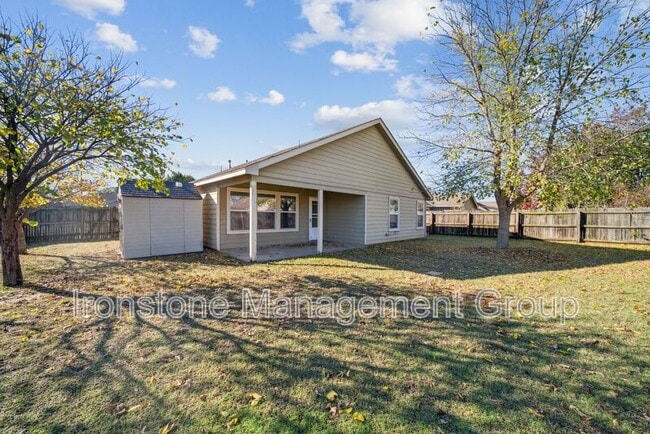 Building Photo - 6795 East 130th Pl S
