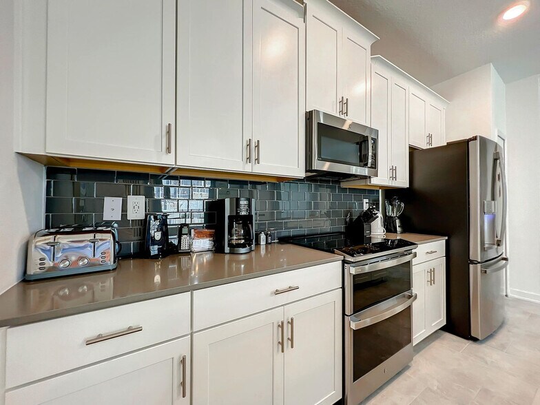 Building Photo - 1108 Kingsbarn St