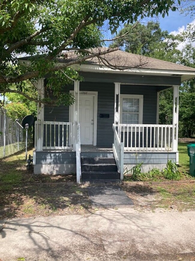 Primary Photo - Gulfport 2 Bedroom