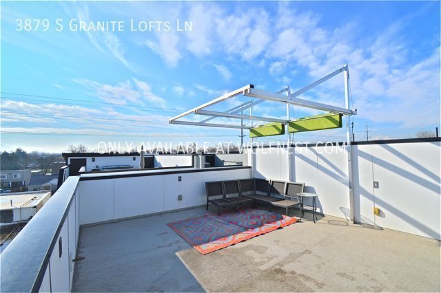 Building Photo - 3879 Granite Lofts Ln