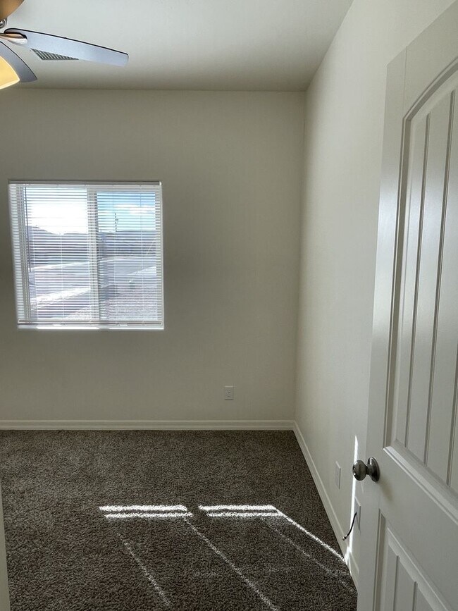 Building Photo - PENDING APPROVED APPLICATION!!!-No longer available