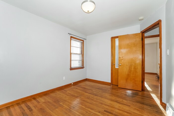 Building Photo - 5158 Arch St