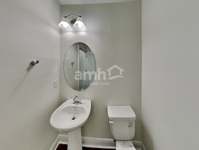 Building Photo - 20591 Calla Lily Dr