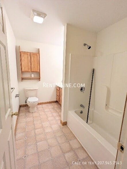 Building Photo - 121 Canaan Rd