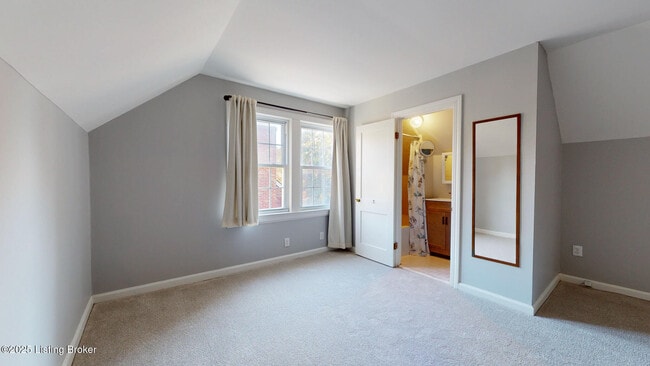 Building Photo - 4502 Blenheim Rd