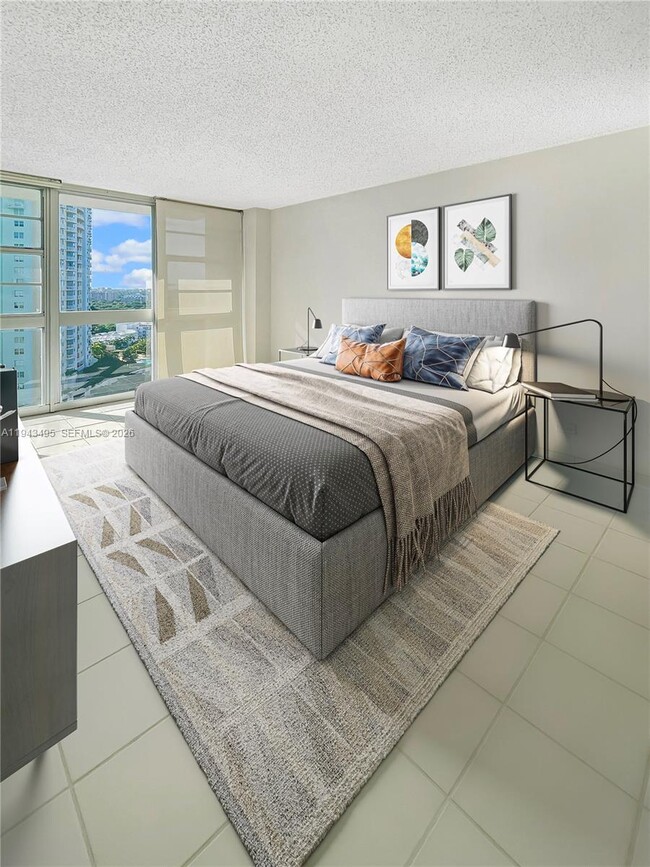 Building Photo - 2451 Brickell Ave