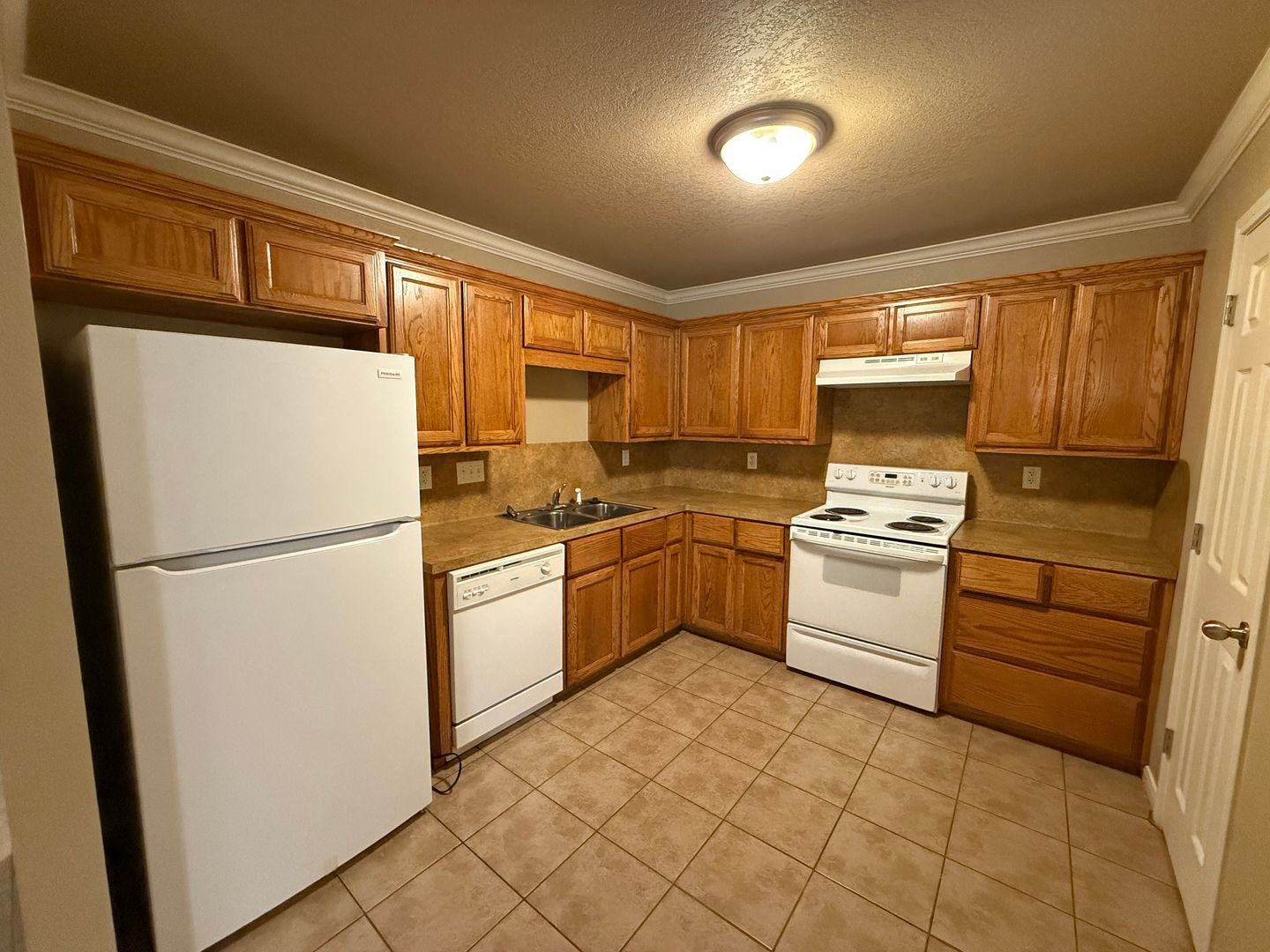 Building Photo - 1306 Powder River Dr