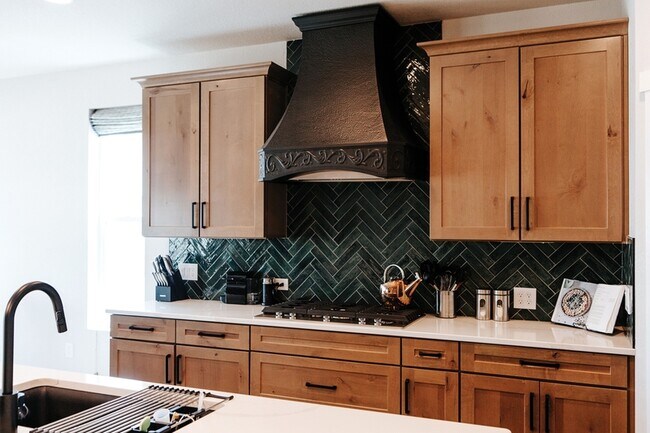 Building Photo - 9757 Bison Vly Trl