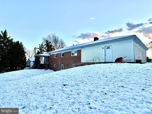 Building Photo - 5233 Kerger Rd