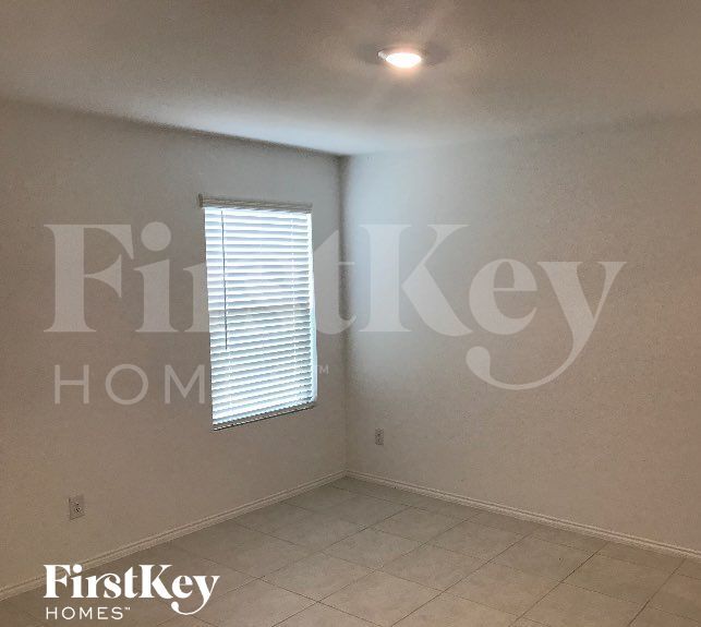 Building Photo - 14837 Firerock Rd