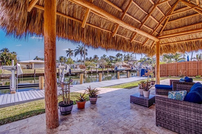 Building Photo - 922 Nautilus Isle